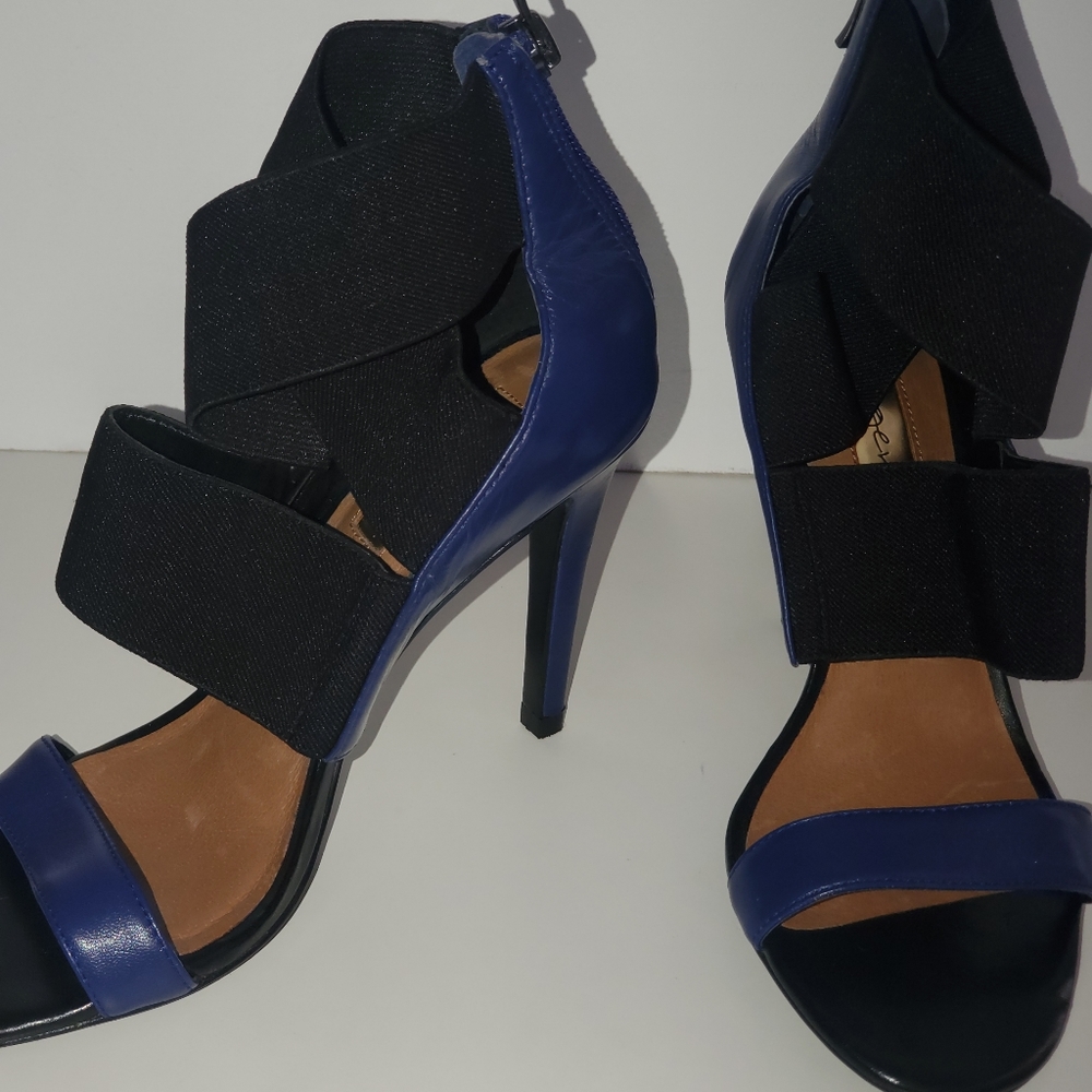 H2ALOGEN SANDALS - Picture 3 of 10